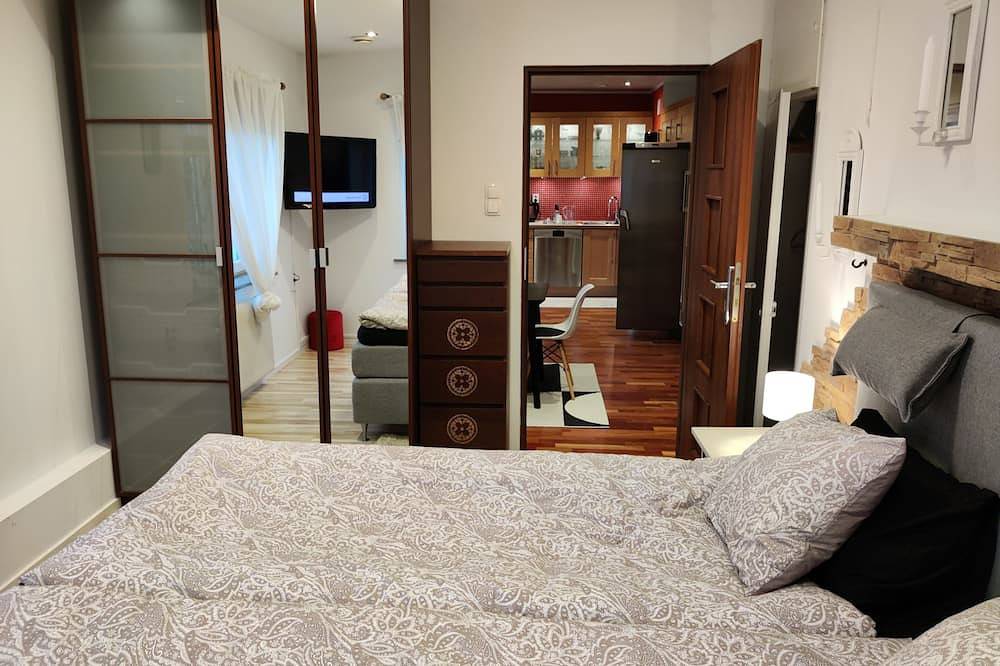 Luxury and comfortable upstairs 130 m2 \"Central\" in Katrineholm, Södermanland