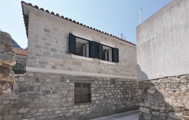 Ferienhaus für 4 Personen, mit Terrasse in Omis - 2