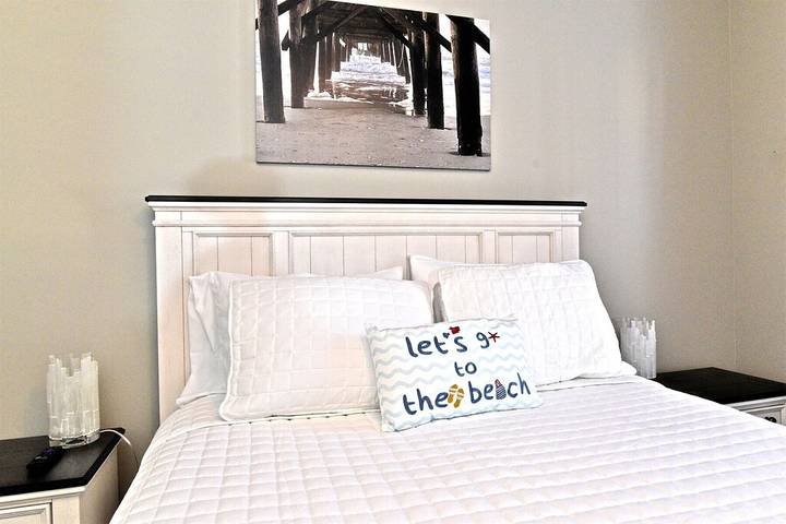 Vacation rental for 8 people, with pool and balcony in North Myrtle Beach