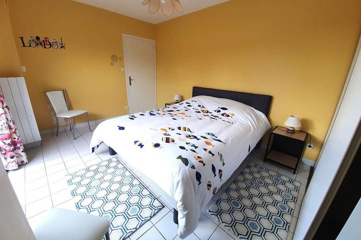 Gîte pour 4 personnes, avec terrasse et jardin dans Plage Kerleven - 2