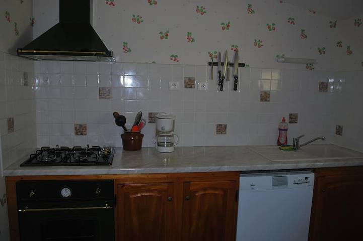 Gîte pour 5 personnes, avec piscine et jardin, animaux acceptés à Lamothe-Fénelon