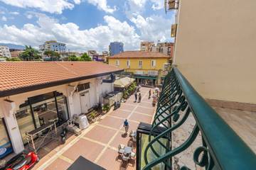 Apartament Wakacyjny dla 7 osoby w Tirana, Albania, Zdjęcie 2