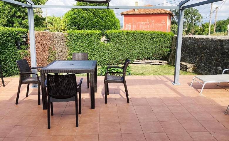 Hotel para 6 personas, con jardín y vistas, Familias con niños en Costa Occidental (Cantabria) - 3