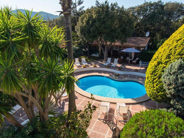 Ganze Ferienwohnung, Villa mit privatem Pool, nahe Strandlage in Canyamel, Capdepera