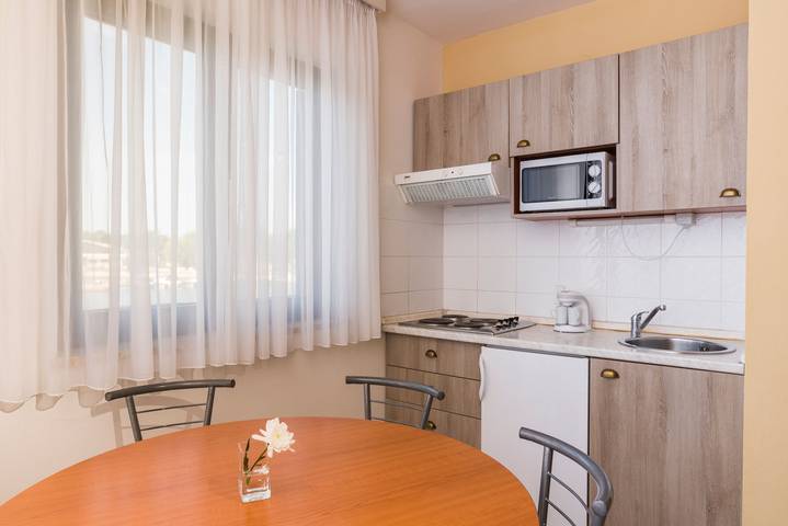 Ganze Wohnung, Ferienanlage Amfora Wohnung Superior für 6 Personen in Plaža Stella Maris, Umag