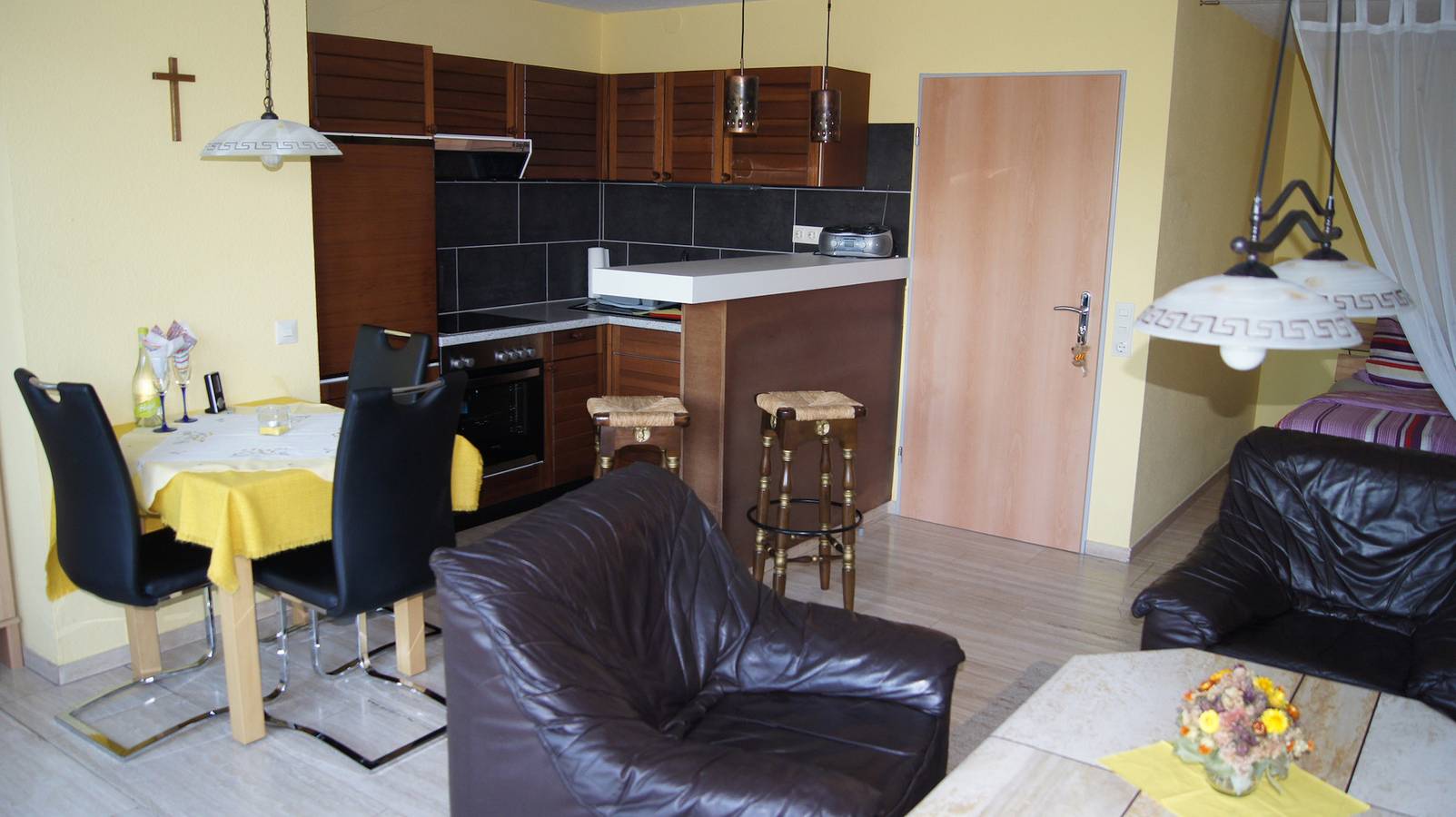 Ganze Ferienwohnung, Ferienwohnung Mettnau - Klaudia Orawetz - 1-Zimmer-Fewo, 2. Et, 42 m² in Radolfzell, Radolfzell am Bodensee