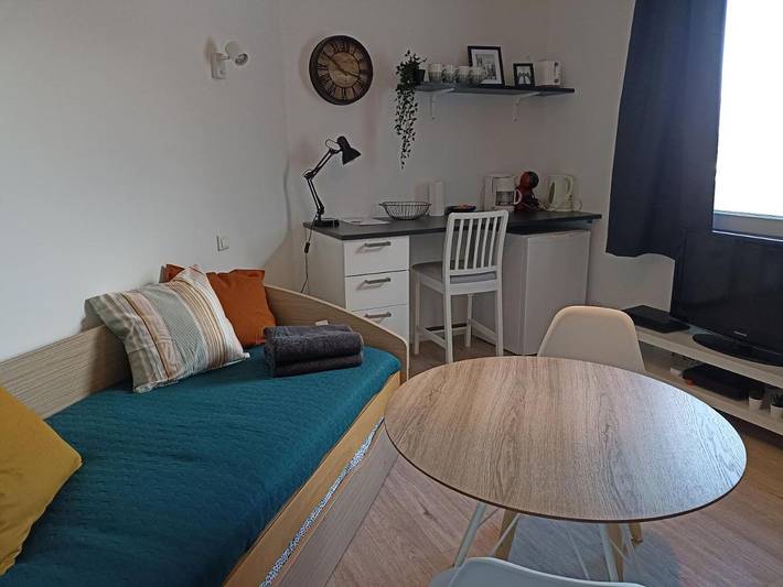 Appartement de vacances pour 2 personnes, avec jardin et piscine