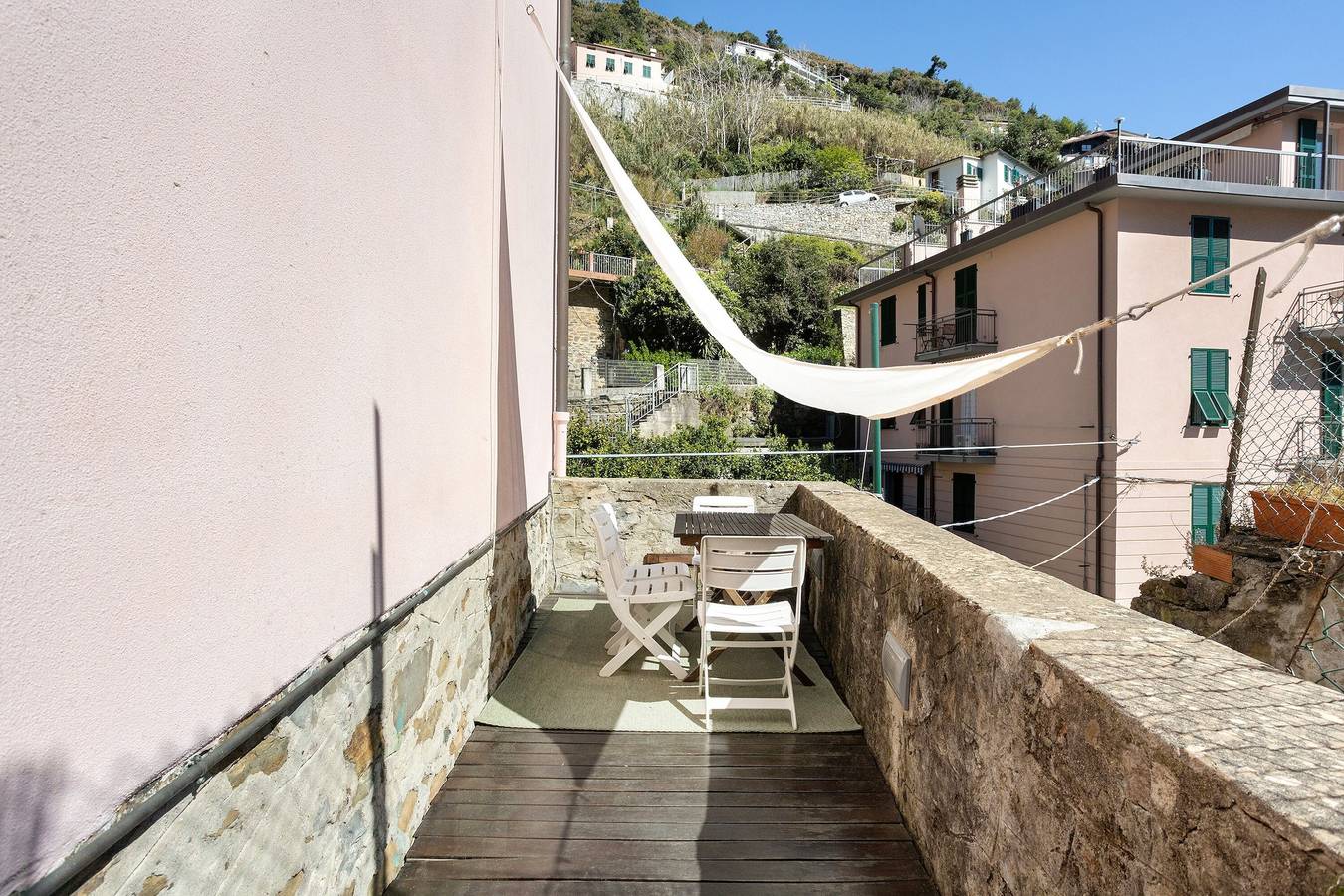 Appartement entier, Appartement 'Verde' avec vue sur la mer, Wi-Fi et climatisation in Riomaggiore, Commune de Riomaggiore