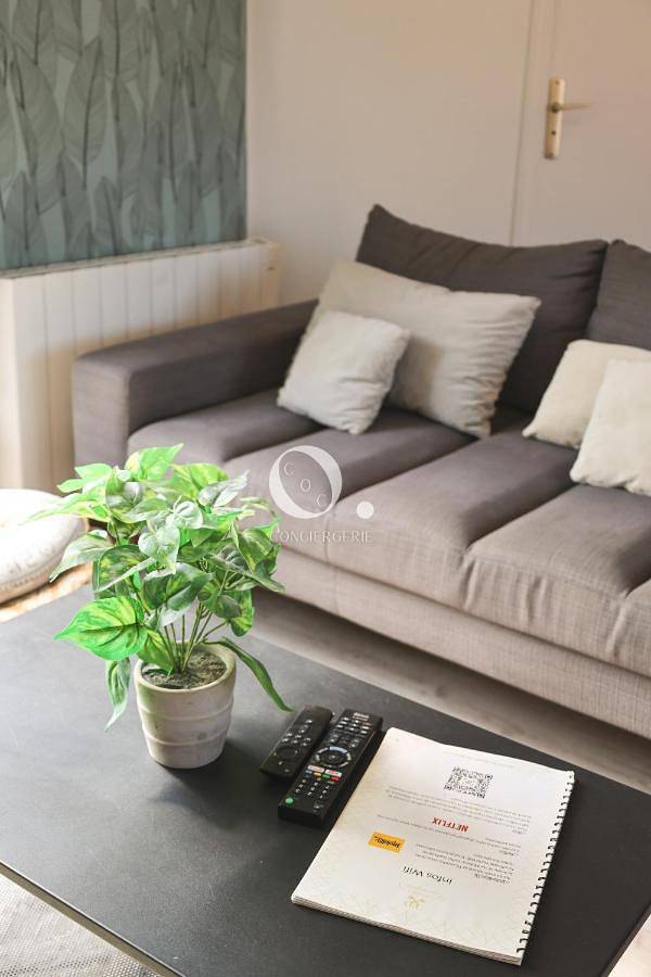 Gîte pour 5 personnes, avec vue et jardin, animaux acceptés dans Office De Tourisme De La Terre Des 2 Caps - 2