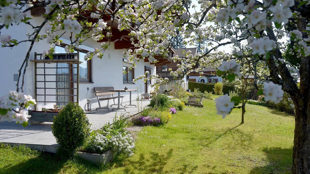 Geheel vakantieappartement, Vakantieappartement voor 3 personen met terras in Ellmau, Kaisergebirge