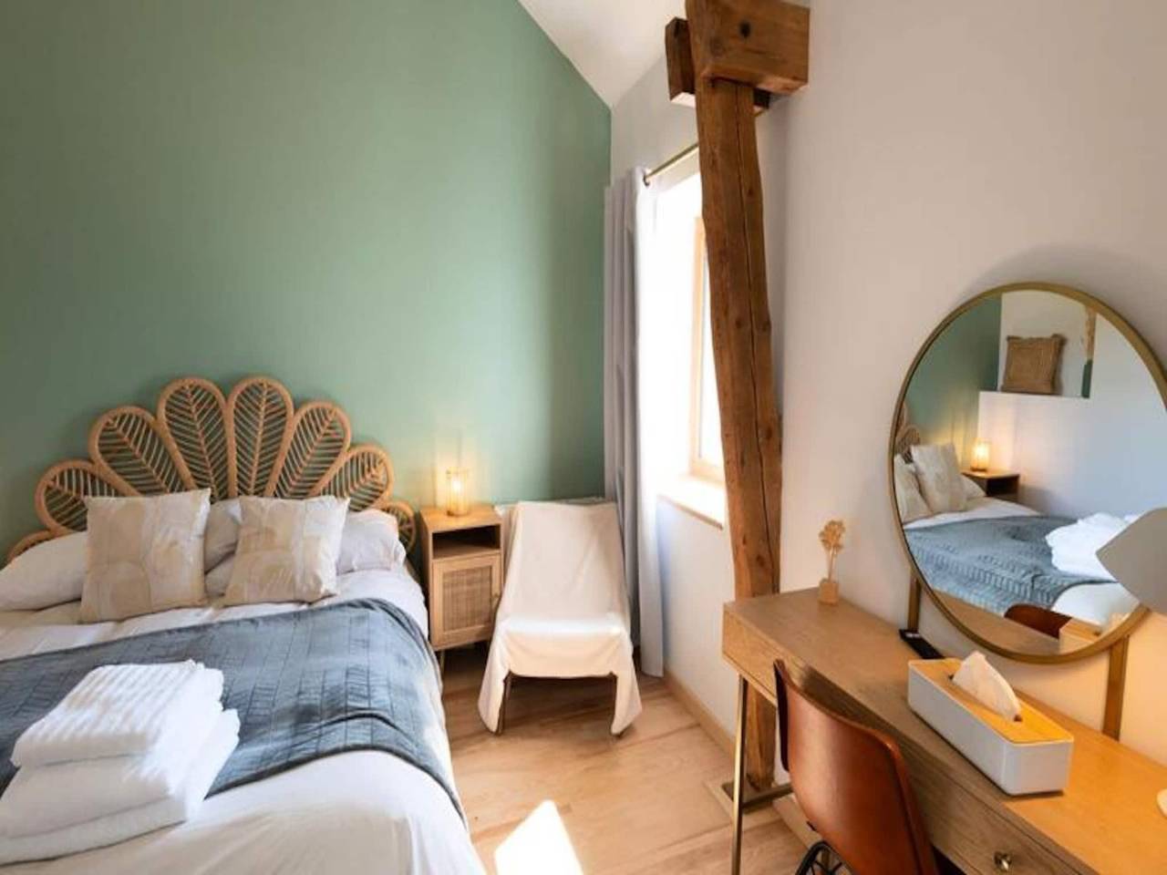 Entire apartment, G√Æte de France 6 people in Antrenas, Mende region