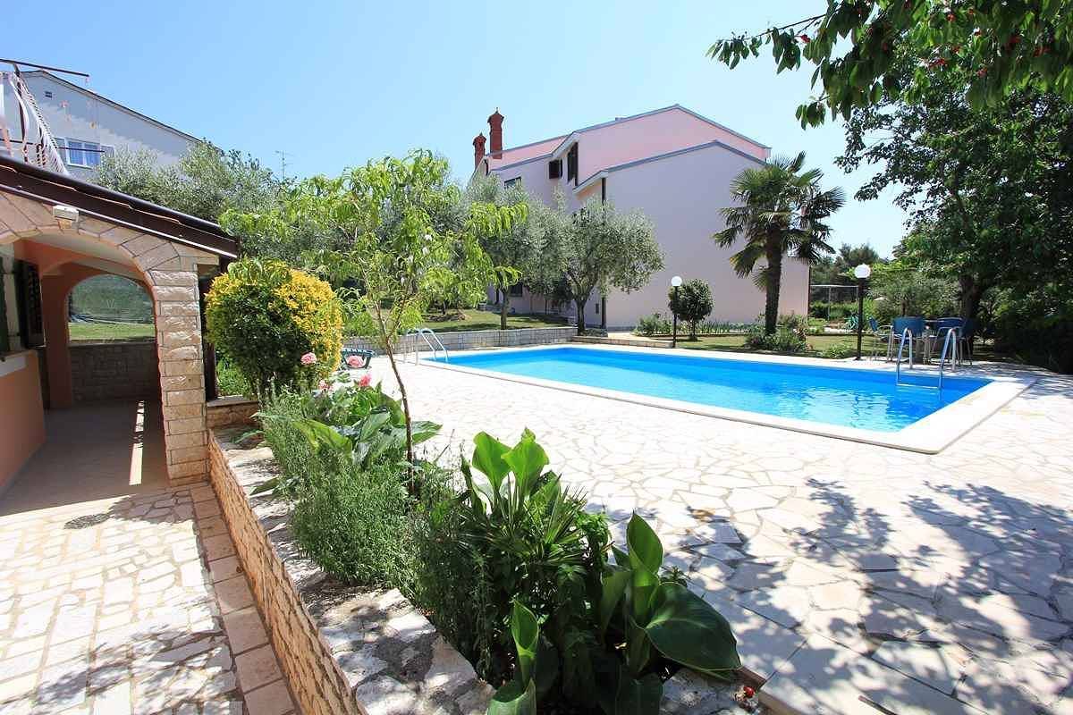Appartamento intero, Appartamento con piscina e lettini  in Pula Croazia, Pula-Medulin