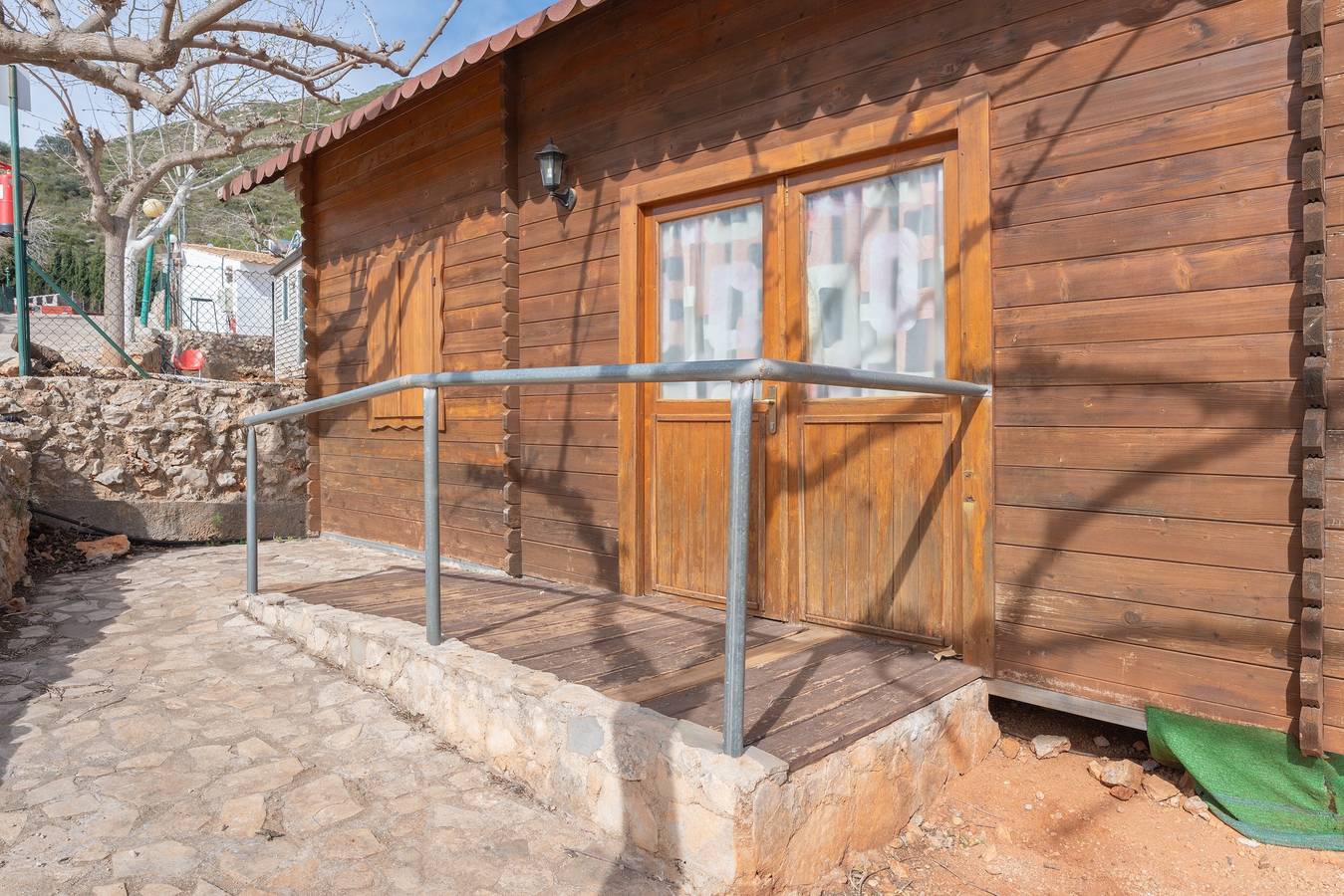 Ferienhaus 'Barraca Adaptado B' mit Bergblick, Wlan und Klimaanlage in Barx, Costa de Valencia