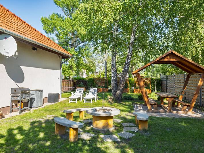 Ferienhaus für 10 Personen, mit Sauna und Terrasse sowie Garten in Ungarn - 2