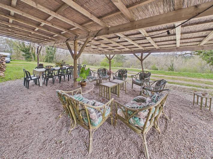 Gîte pour 9 personnes, avec jardin à Fanlac