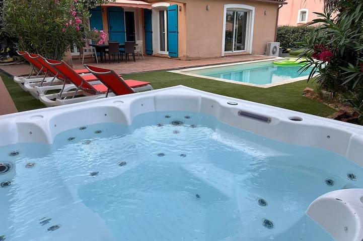 Maison de vacances pour 6 personnes, avec jardin ainsi que jacuzzi et piscine, animaux acceptés - 1