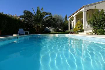Cottage pour 8 personnes, avec balcon et jardin à Saint-Geniès-de-Fontedit