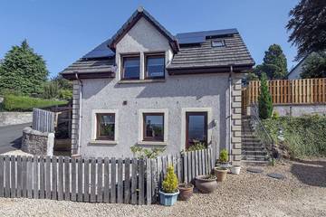 Gîte pour 4 personnes, avec jardin à Stirling