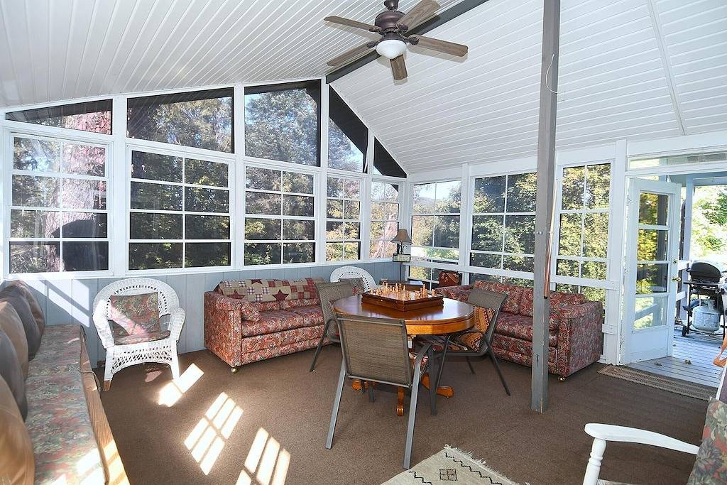 Vacation House for 10 Guests in Shenandoah Valley, West Virginia