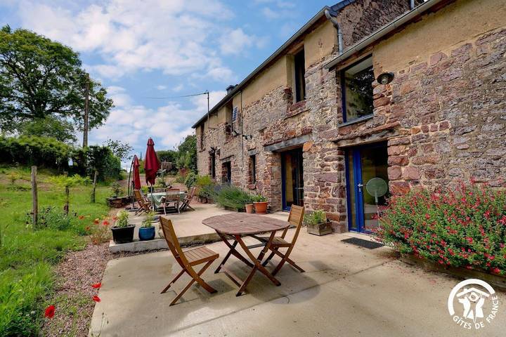 Chambre d’hôte pour 2 personnes, avec jardin à Montfort-sur-Meu - 2
