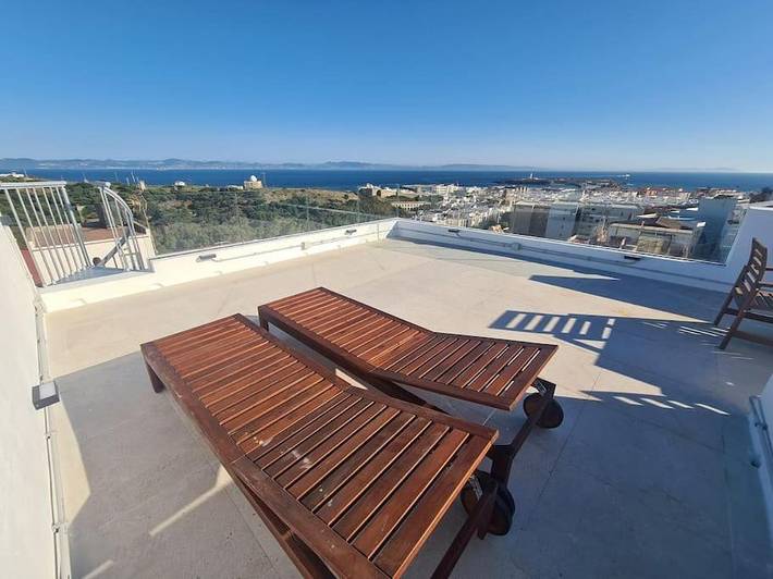 Villa voor 10 personen, with Balkon and Terras as well as Uitzicht in Tanger