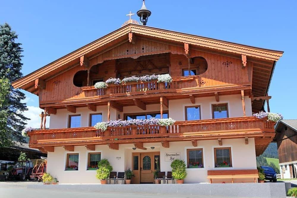 Starmacher Hof - Luxusferienwohnung Starmacher Hof in Itter, Kaisergebirge