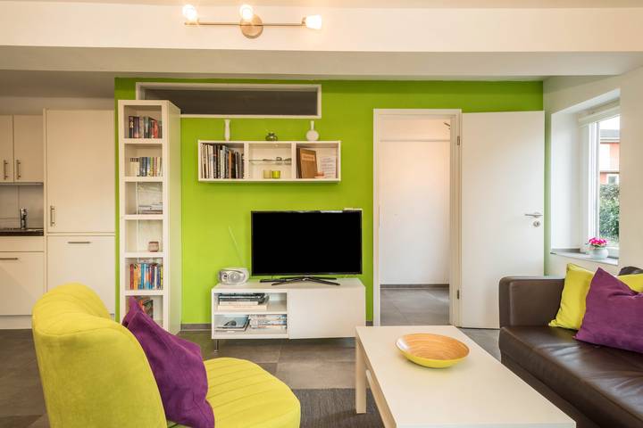Ferienwohnung für 3 Personen, mit Garten und Seeblick in Kressbronn am Bodensee - 2