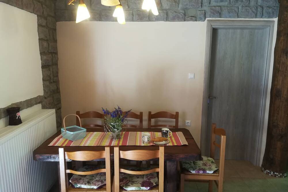 Für Familie & Freunde in Eleftheroupoli, Kavala Region
