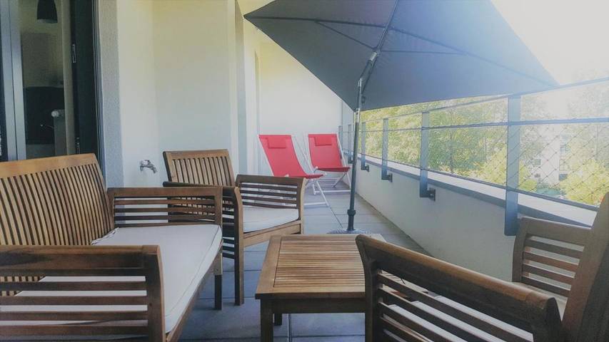 Gîte pour 4 personnes, avec terrasse et vue dans Esplanade du Lac ( Aix-les-Bains) - 2