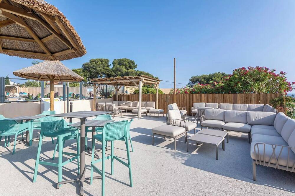 Mobil-home Premium 6 pers – Camping 4★ – Accès direct mer – Piscine & Clim in Carry-le-Rouet, Côte méditerranéenne (France)