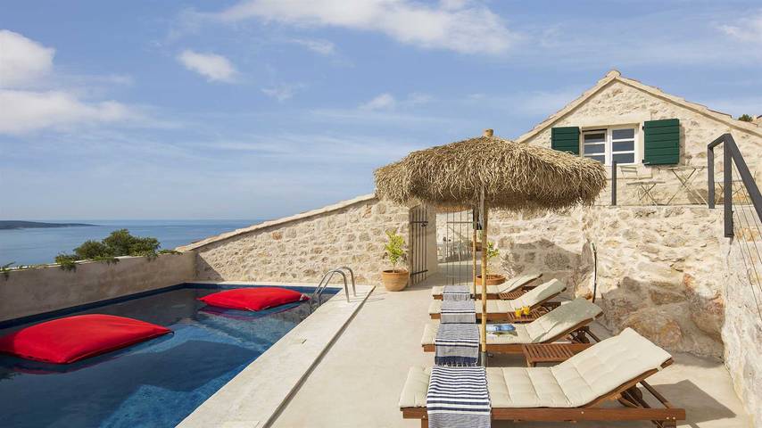 Ferienhaus für 10 Personen, mit Balkon und Balkon/Terrasse sowie Meerblick und Terrasse