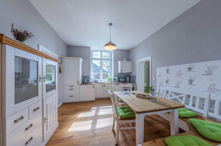 Ganze Wohnung, Ferienwohnung „Schmiede Blücherhof“ in mitten der Mecklenburger Natur in Klocksin, Mecklenburgische Seenplatte