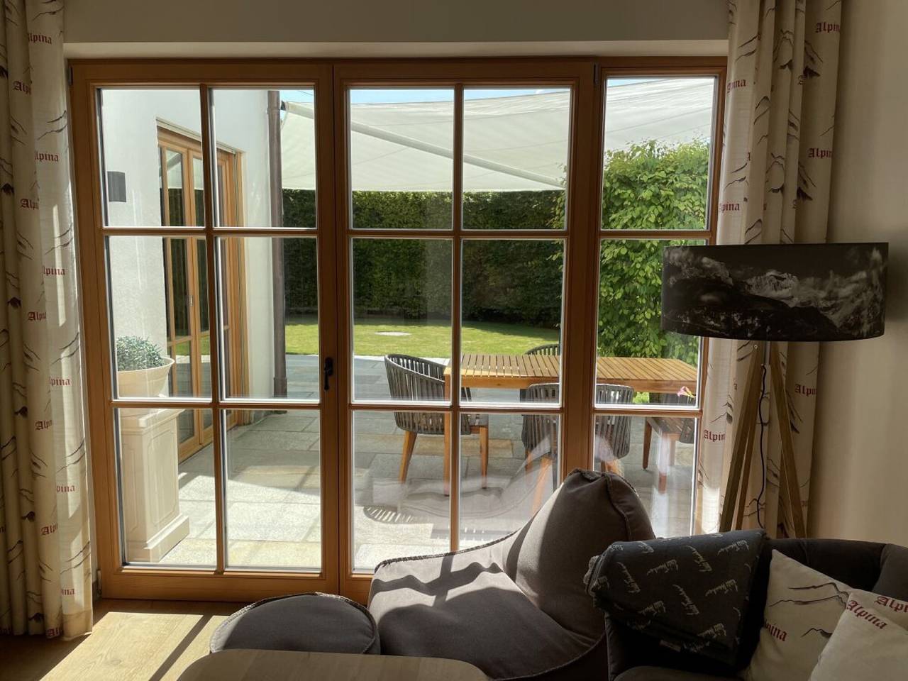 Appartement entier, Appartement 'Ferienwohnung Max 3' avec vue sur les montagnes, terrasse privée et Wi-Fi in Garmisch-Partenkirchen, Alpes bavaroises