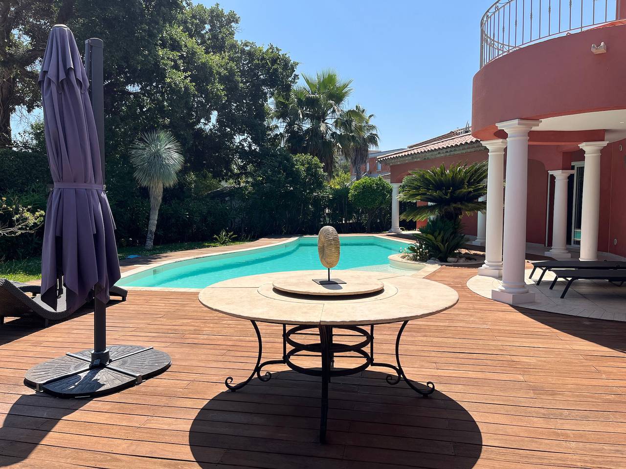 Villa voor 8 personen met terras in Frejus, Middellandse Zeekust (Frankrijk)