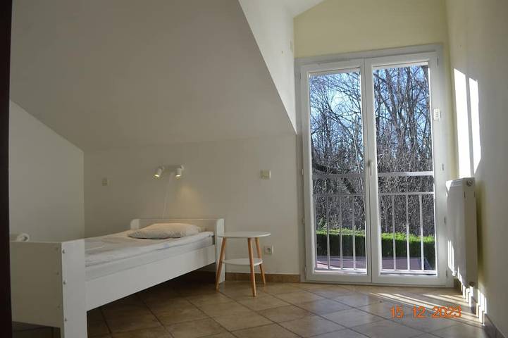 Location de vacances pour 5 personnes, avec jardin à Étrembières - 4