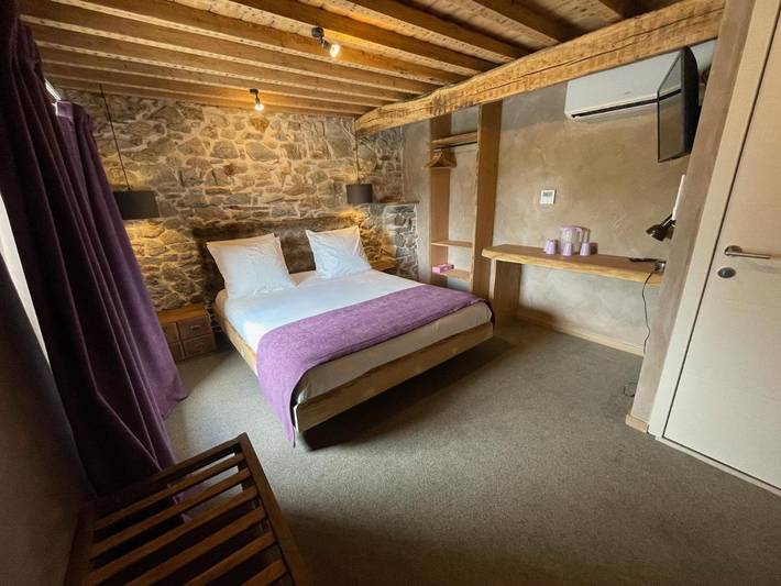 B&b per 2 persone, con Balcone e Terrazza nonché Giardino e Panorama a SPA