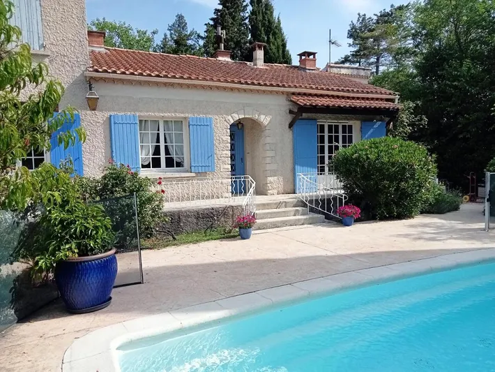 Maison de vacances pour 4 personnes, avec piscine et jardin - 1