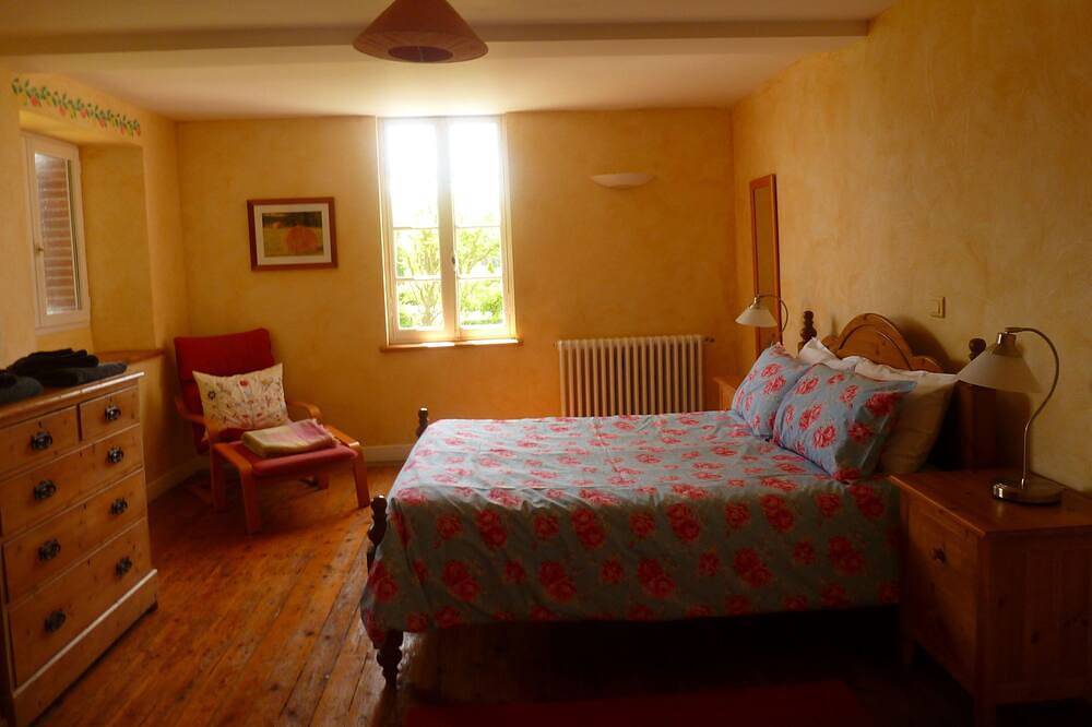 Magnifique ferme et Cottage avec grande piscine chauffée in Caudeval, Région de Limoux