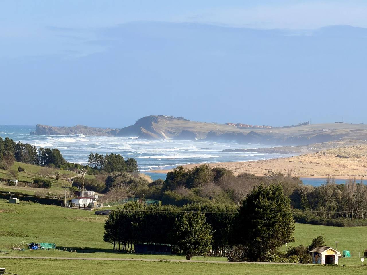 Ganze Ferienwohnung, Ferienwohnung für 4 Personen mit Balkon/Terrasse in Miengo, Kantabrische Küste