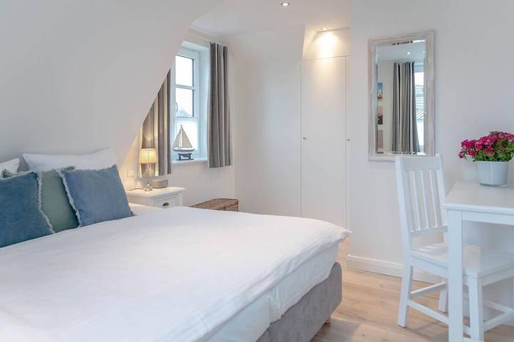 Traumhaus - Genießen Sie Ihren Traumurlaub in perfekter Lage mit bis 6 Personen in Westerland, Sylt (Gemeinde)