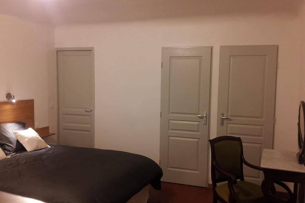 Bellissimo duplex con grande piscina e parco in casa del 18 ° secolo in Le Tholonet, Aix-en-Provence e dintorni