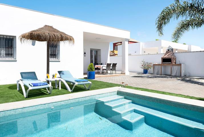 Vacation rental for 4 people, with Yard in El Palmar (Andalusia)