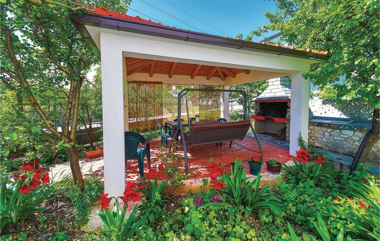 Ferienhaus für 8 Personen, mit Terrasse in Marina - 4