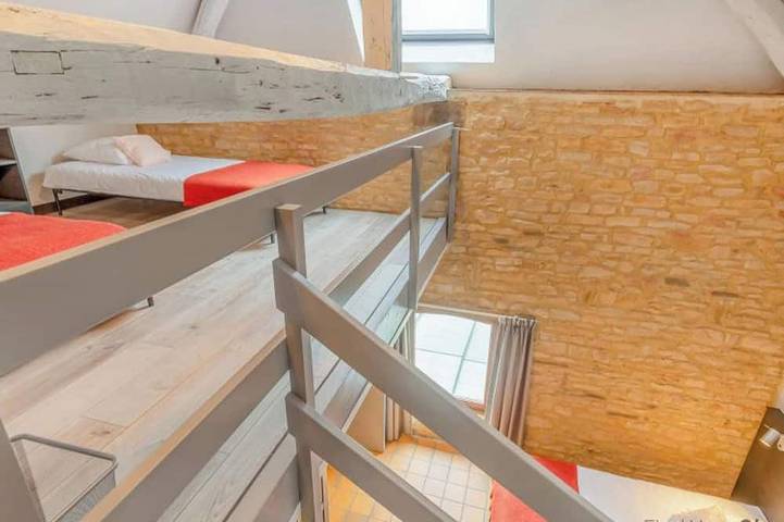 Location de vacances pour 50 personnes, avec Terrasse et Jardin dans Sainte-Cécile (Florenville) - 4