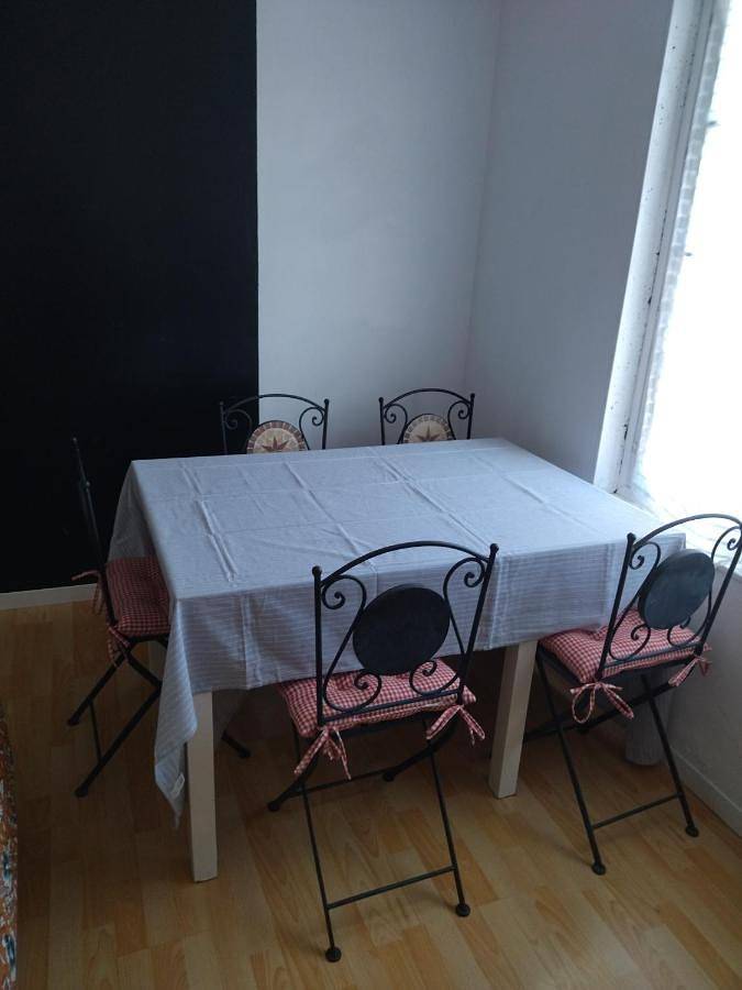 Gîte pour 5 personnes, avec jardin ainsi que piscine et vue à Châtillon-sur-Cher - 4