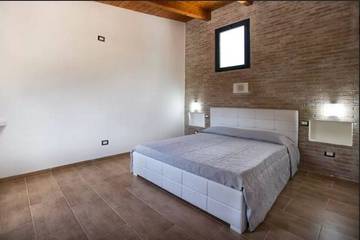 Cottage for 2 People in Sassari Province, Sardinia, Photo 2