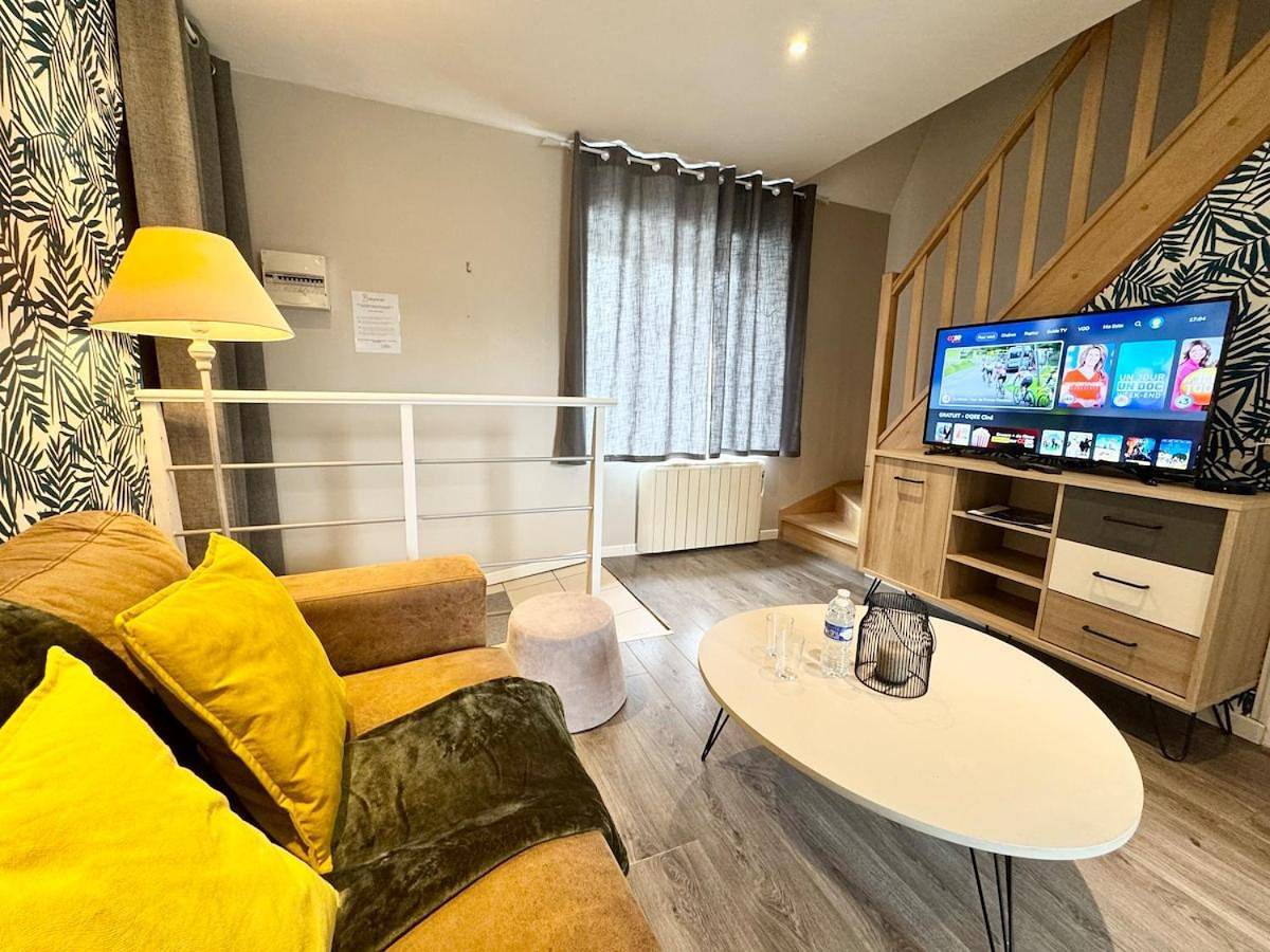Appartement entier, One-Bedroom Apartment in Marck, Région de Calais