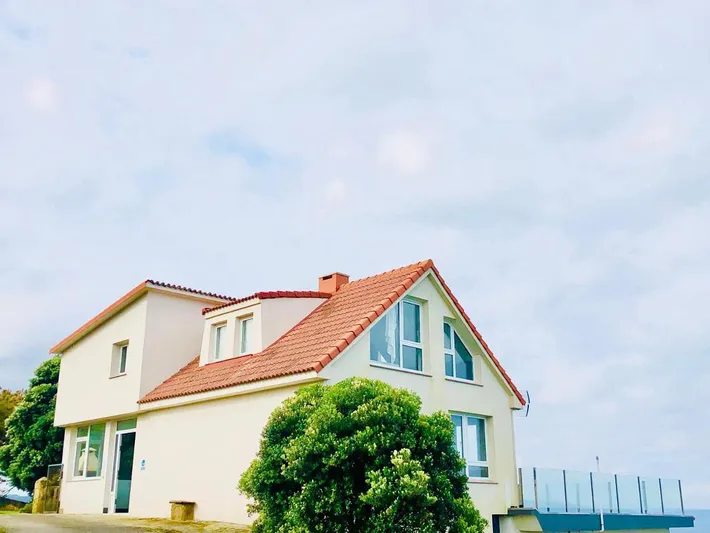 Casa de vacaciones para 8 personas, con vistas además de terraza y jardín, Se admiten mascotas - 1