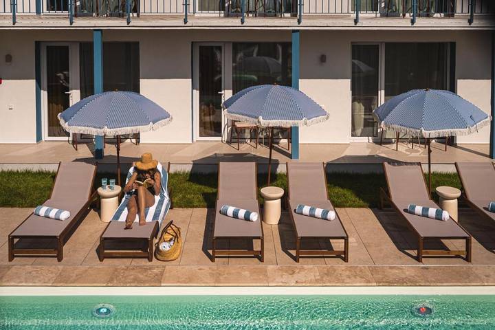 Apartament wakacyjny dla 2 osób, z sauna i widok oraz ogród i basen w Karwia