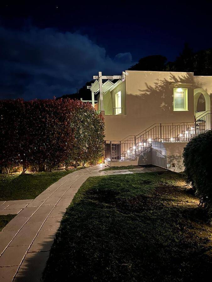 Gîte pour 2 personnes, avec jardin ainsi que piscine et vue à Anacapri - 3